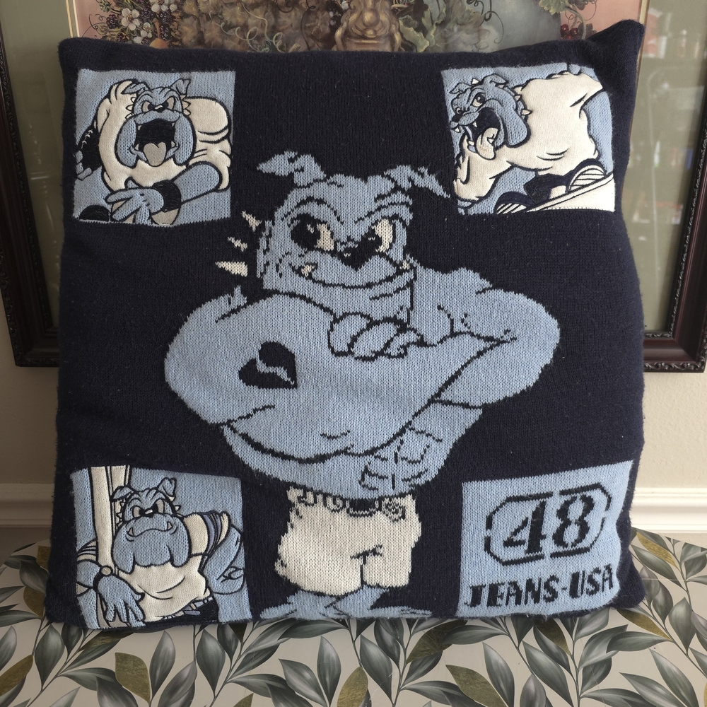 VTG 1990s 48 Jean Brand Bulldog Decrative Pillow Football Player
